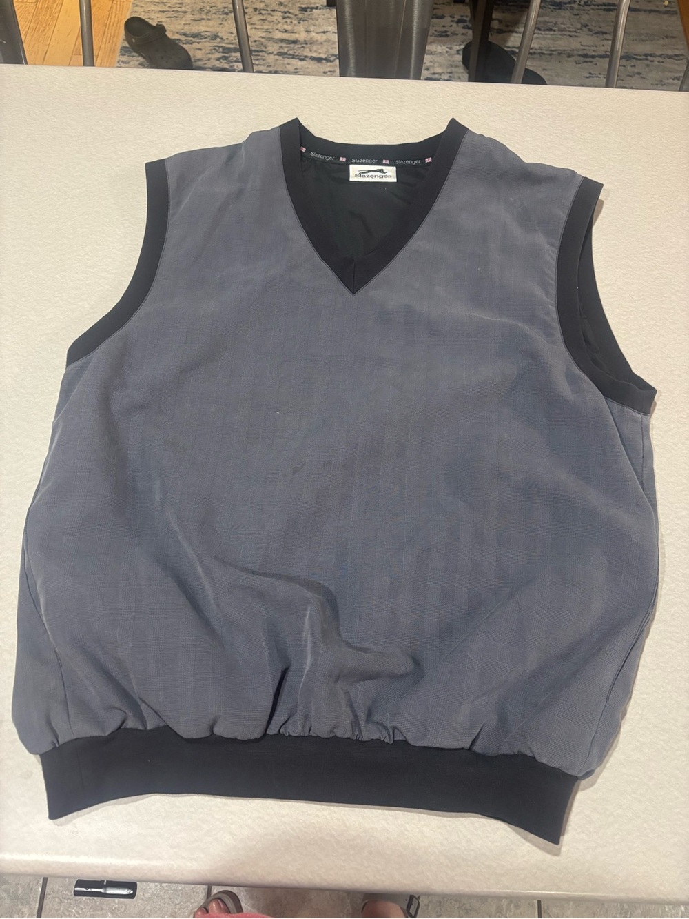 Vintage 90’sSlazenger charcoal grey golf vest size men’s large